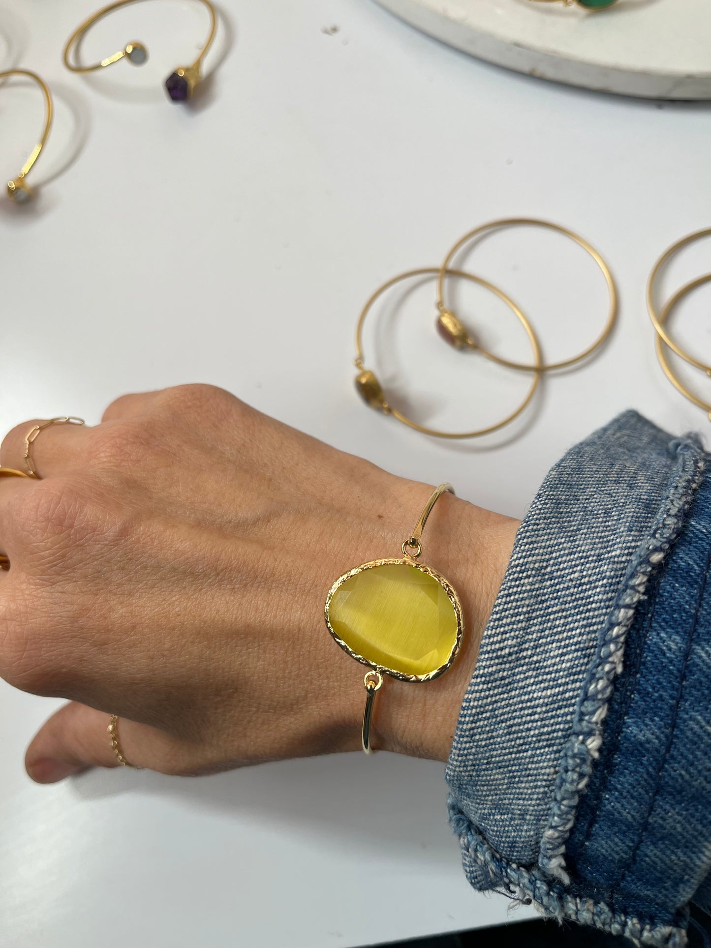 Cats Eye Pebble Shape Bangle