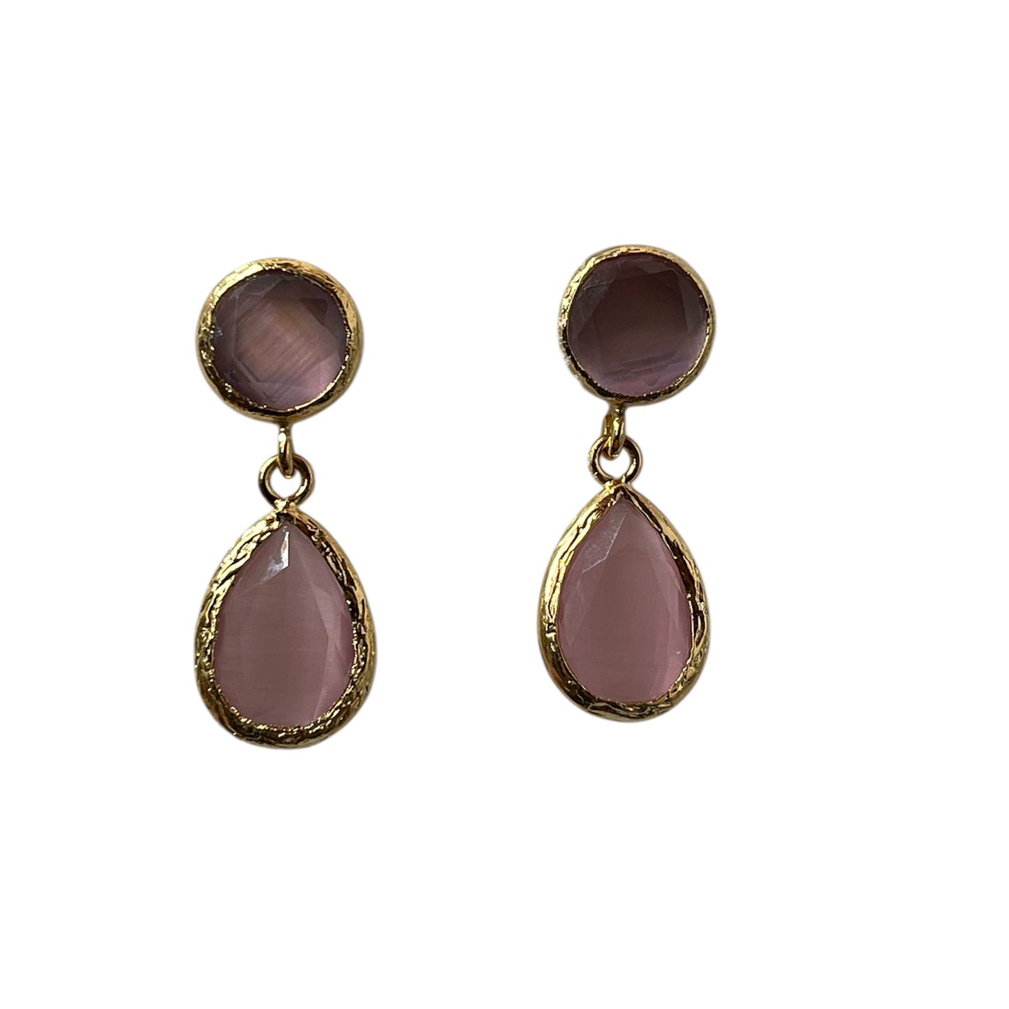 Cats eye tear drop shape on a circle post in blossom pink color