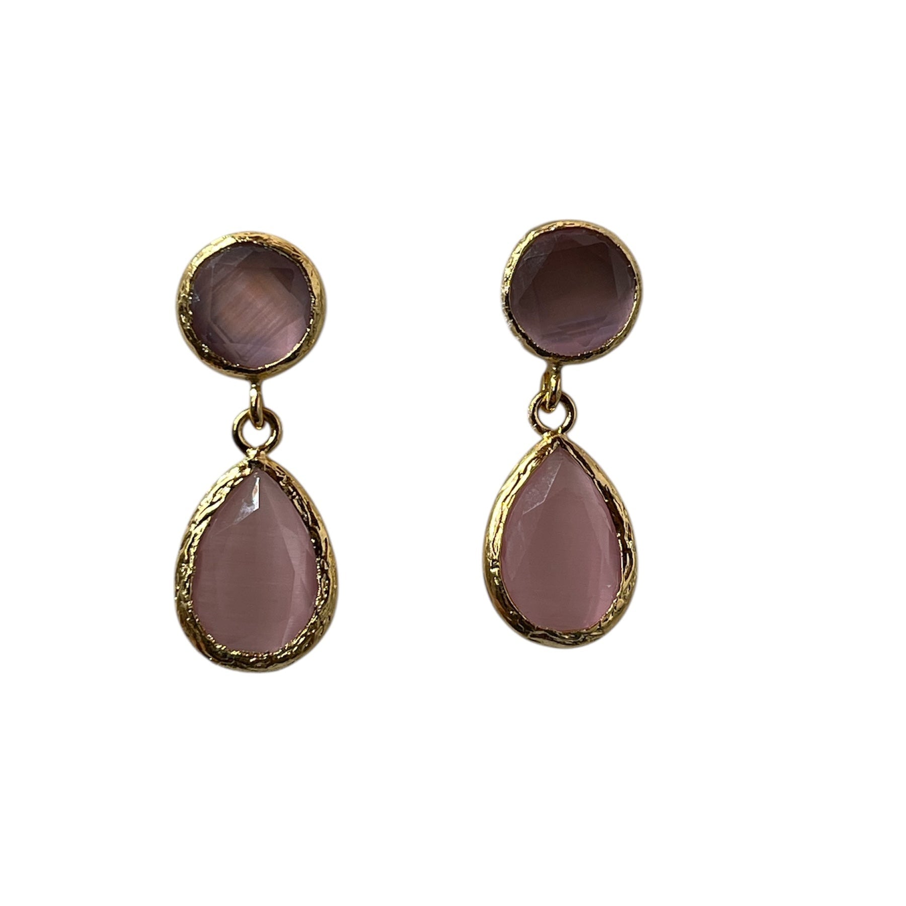 Cats eye tear drop shape on a circle post in blossom pink color
