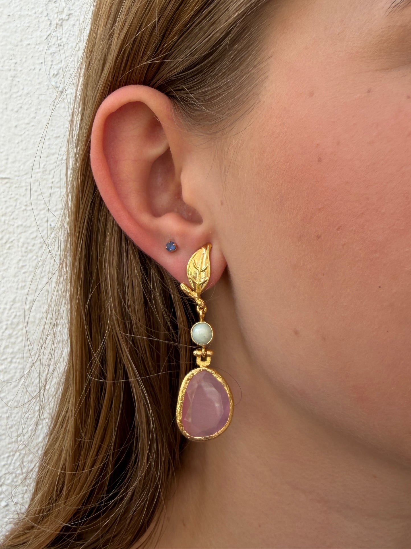 Cats Eye Leafy Dangly Earrings