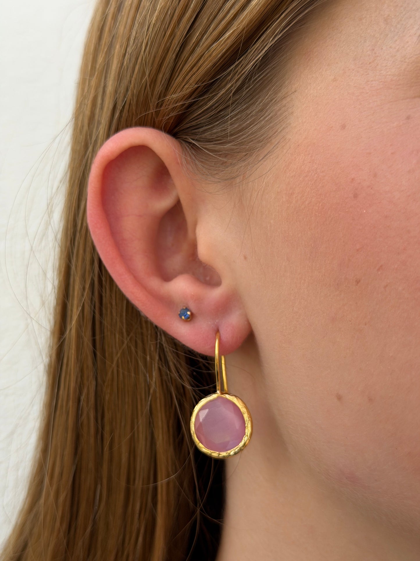 Cats Eye Round Fishhook Earring Blossom