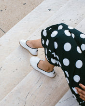 Load image into Gallery viewer, Cream - Women&#39;s - Charix Shoes